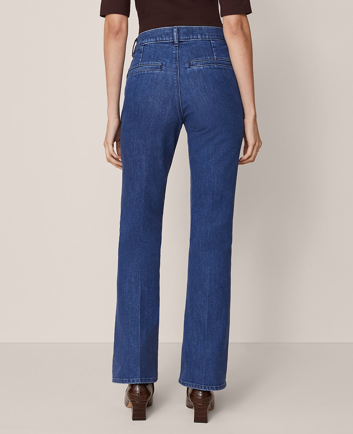 Mid Rise Boot Jean in Metropolitan Wash - Curvy Fit | Ann Taylor