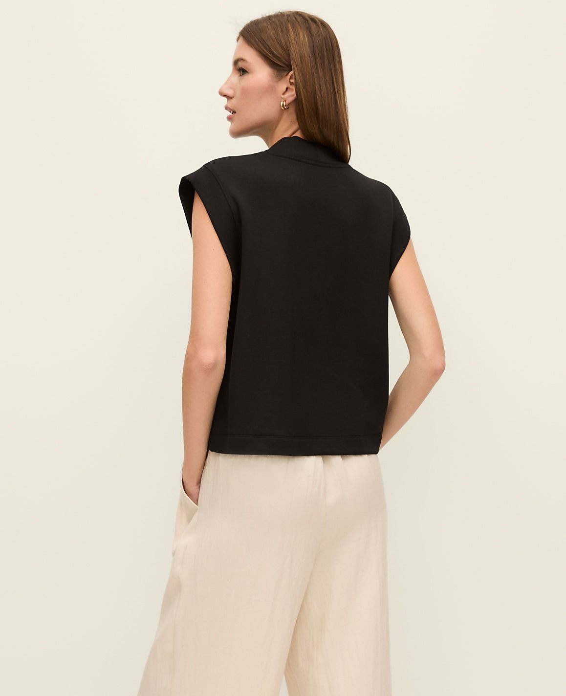 Weekend Scuba V-Neck Top | Vinci Leather