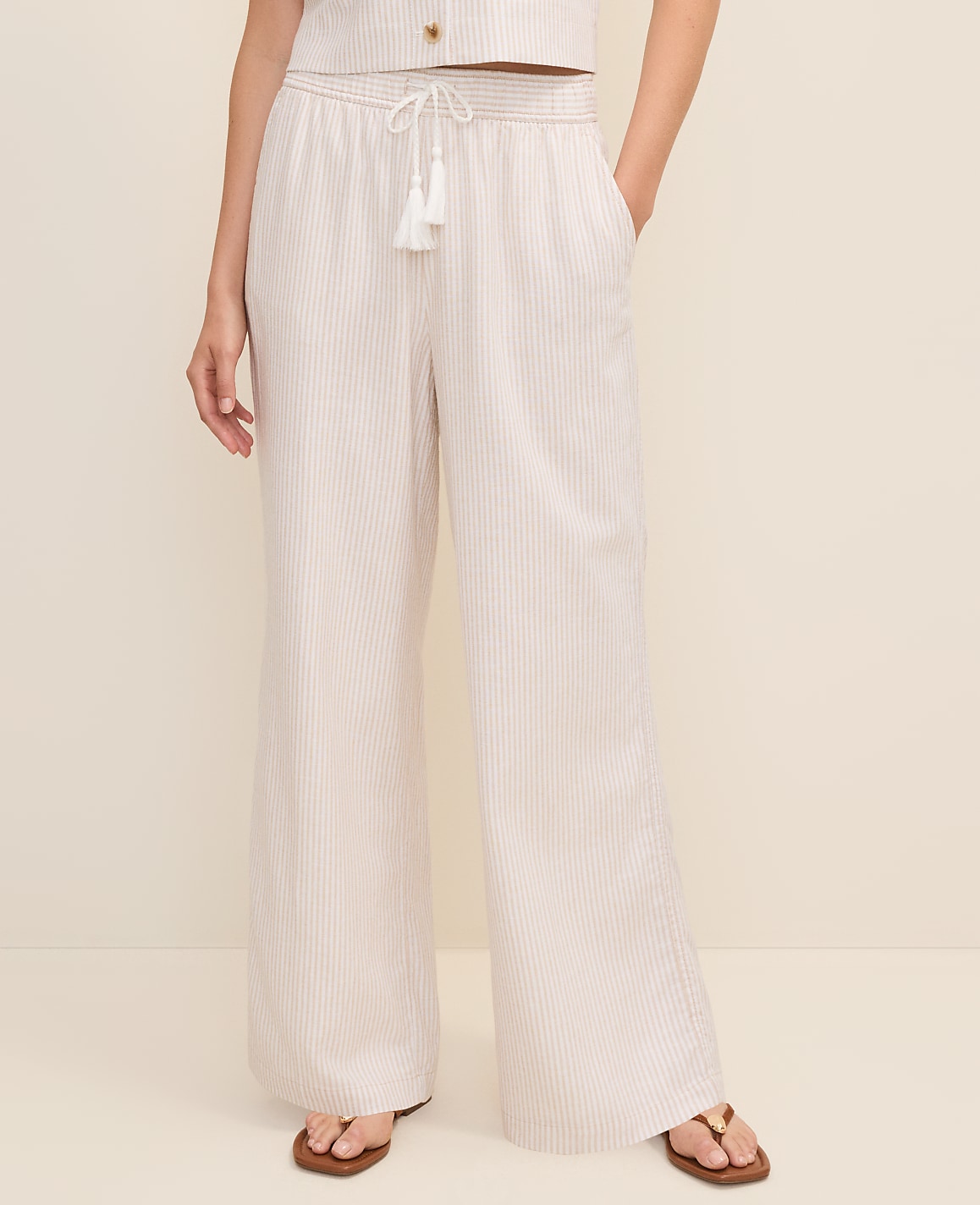 Petite Weekend Striped Easy Fit Wide-Leg Pant in Linen Blend | Ann Taylor
