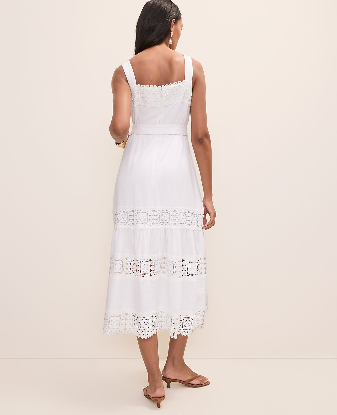 Petite Tiered Midi Dress in Linen Blend | Ann Taylor