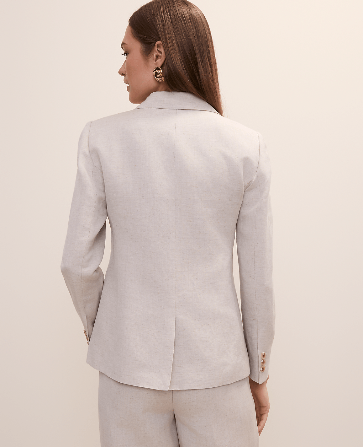 The Petite Hutton Blazer in Linen Blend | Ann Taylor