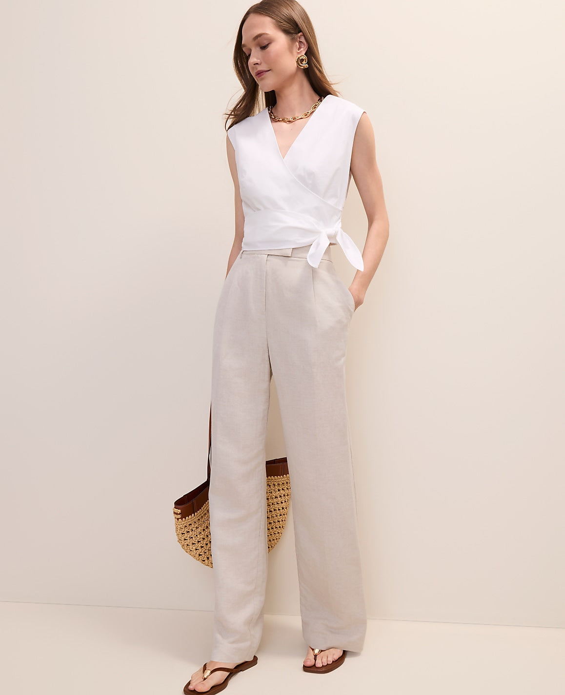 The Petite Pleated Straight Pant in Linen Blend | Ann Taylor