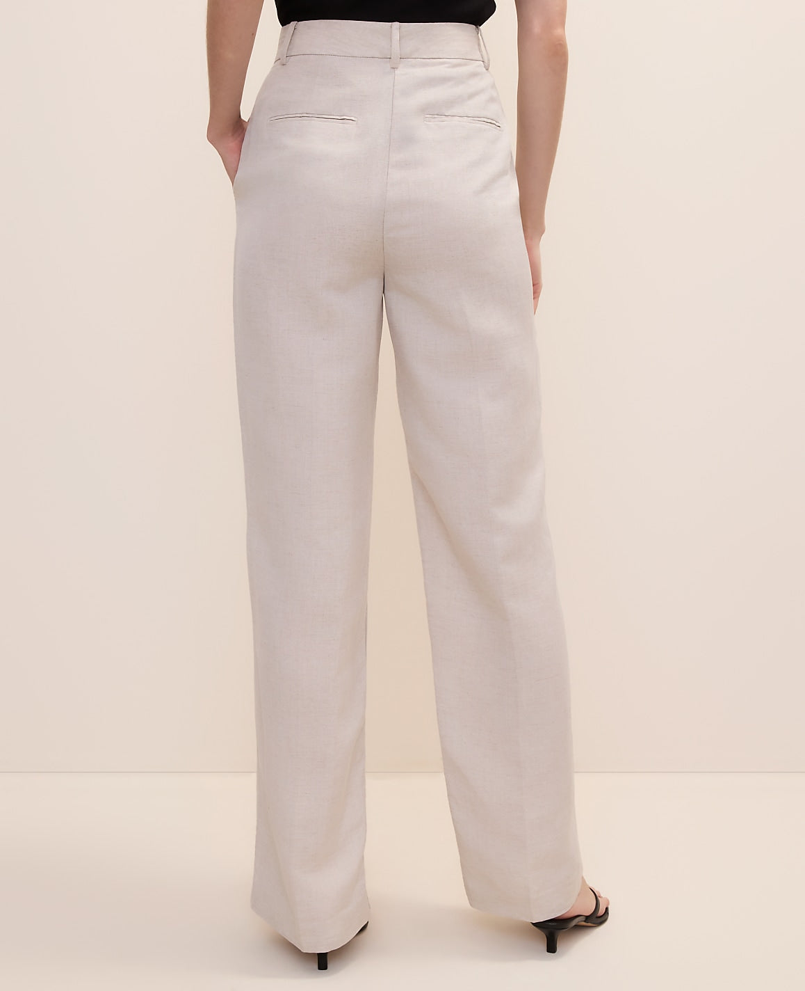 The Pleated Straight Pant in Linen Blend | Ann Taylor
