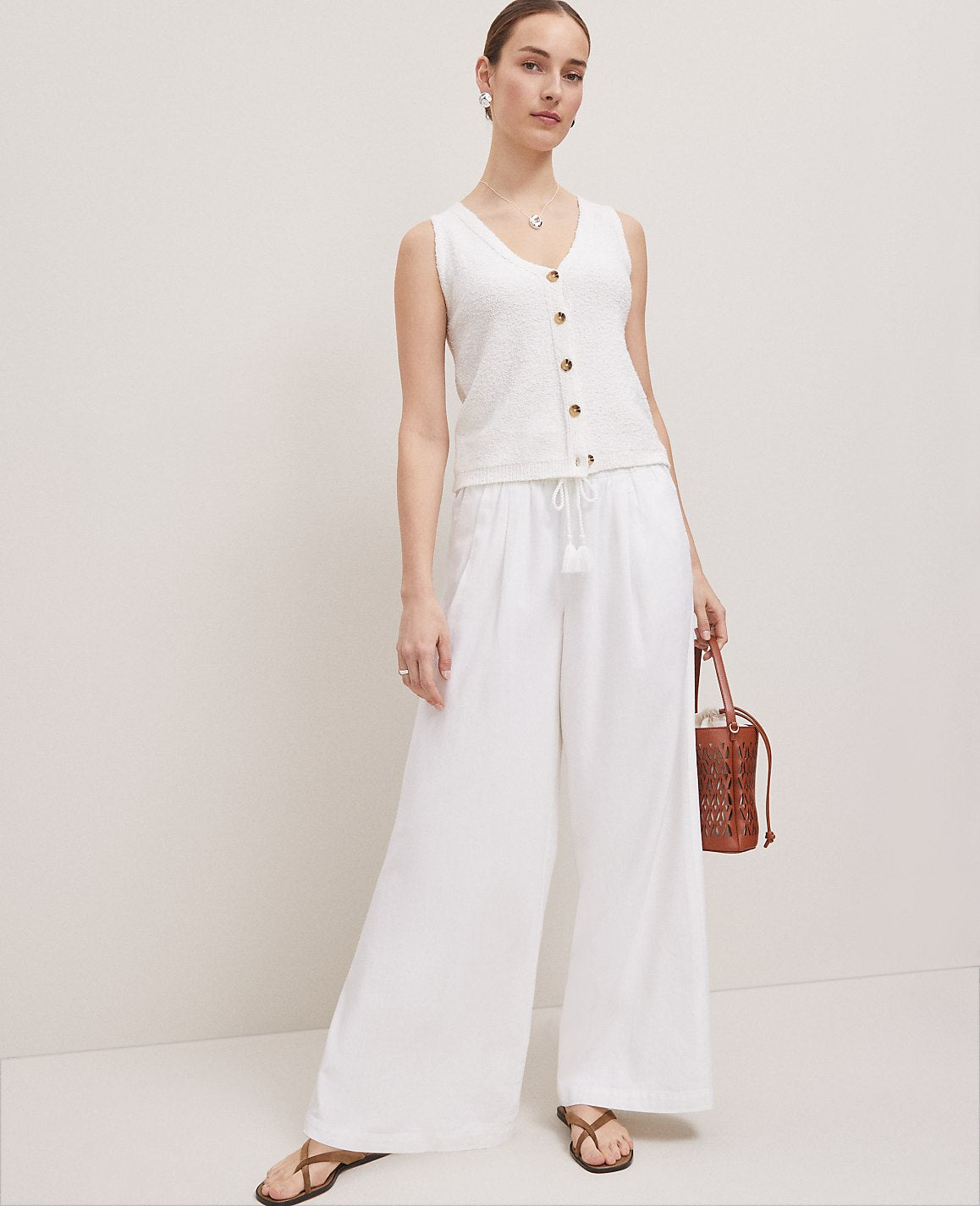 Weekend Easy Fit Wide-Leg Pant in Linen Blend | Ann Taylor