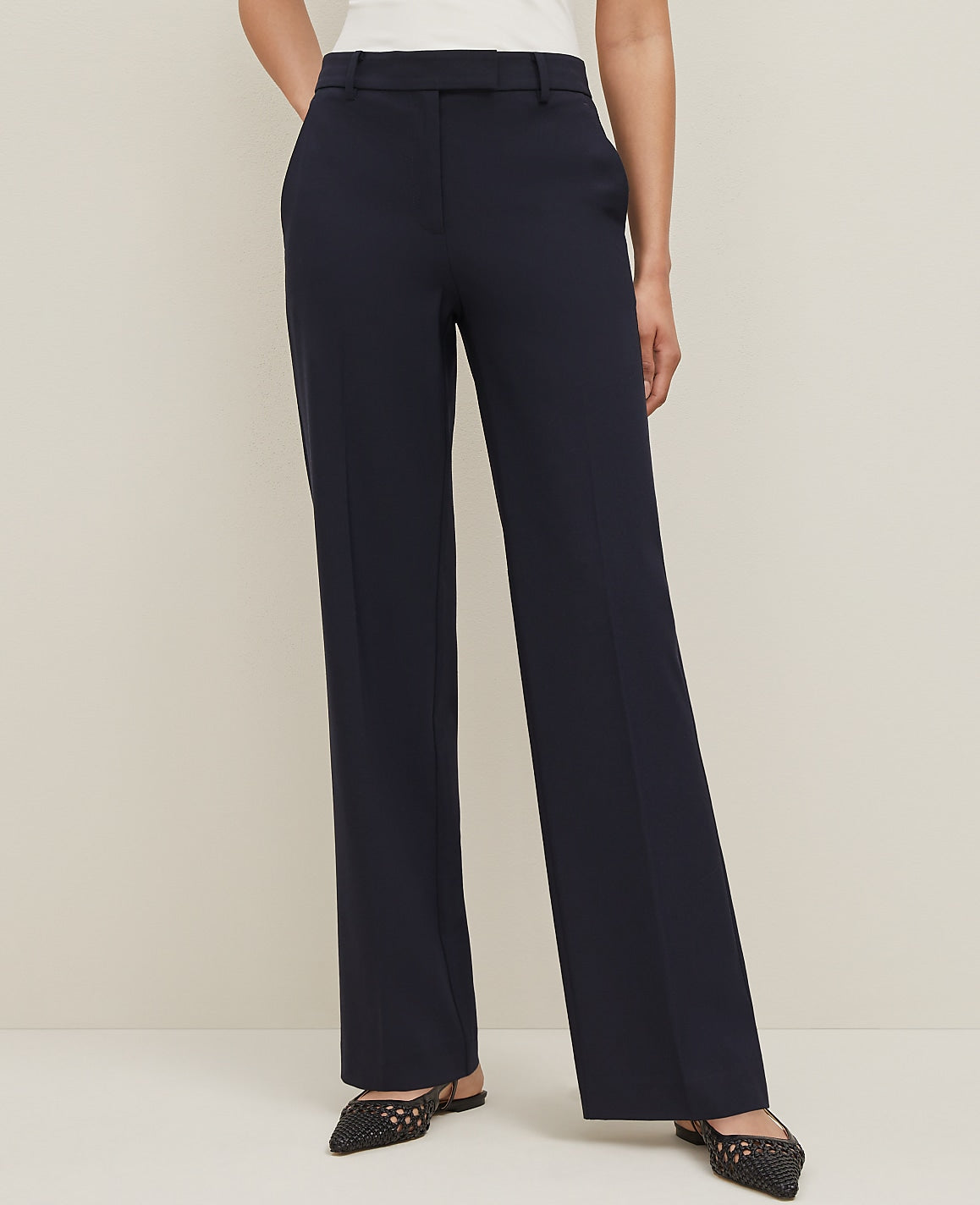 The Trouser in Seasonless Stretch | Ann Taylor