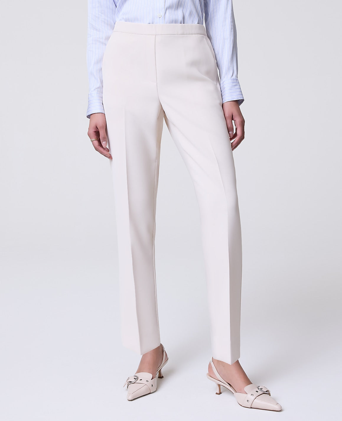 The Relaxed Ankle Pant in Fluid Crepe | Ann Taylor