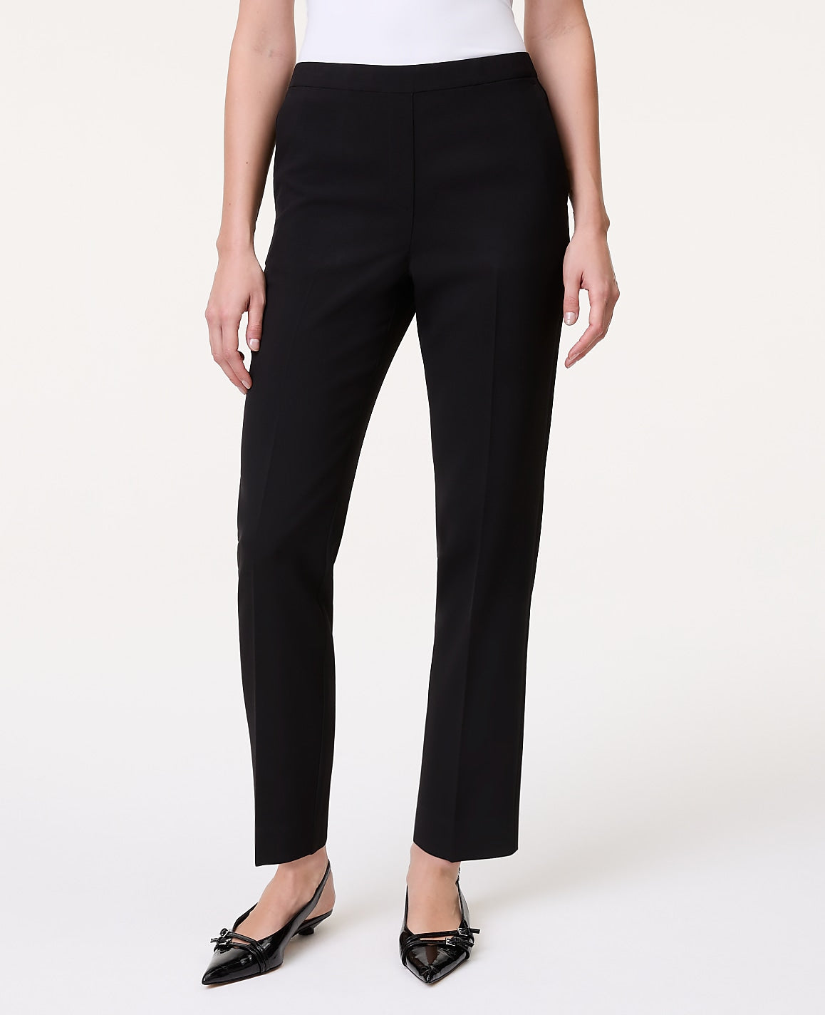 The Relaxed Ankle Pant in Fluid Crepe | Ann Taylor