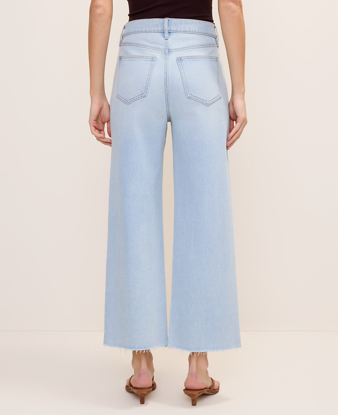 The Wide-Leg Crop Jean — Curvy Fit | Ann Taylor