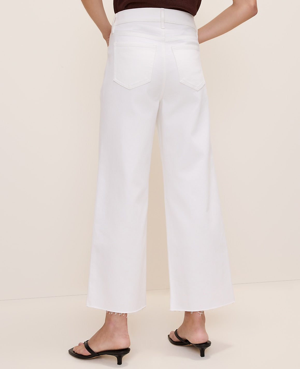 The Wide-Leg Crop Jean — Curvy Fit | Ann Taylor