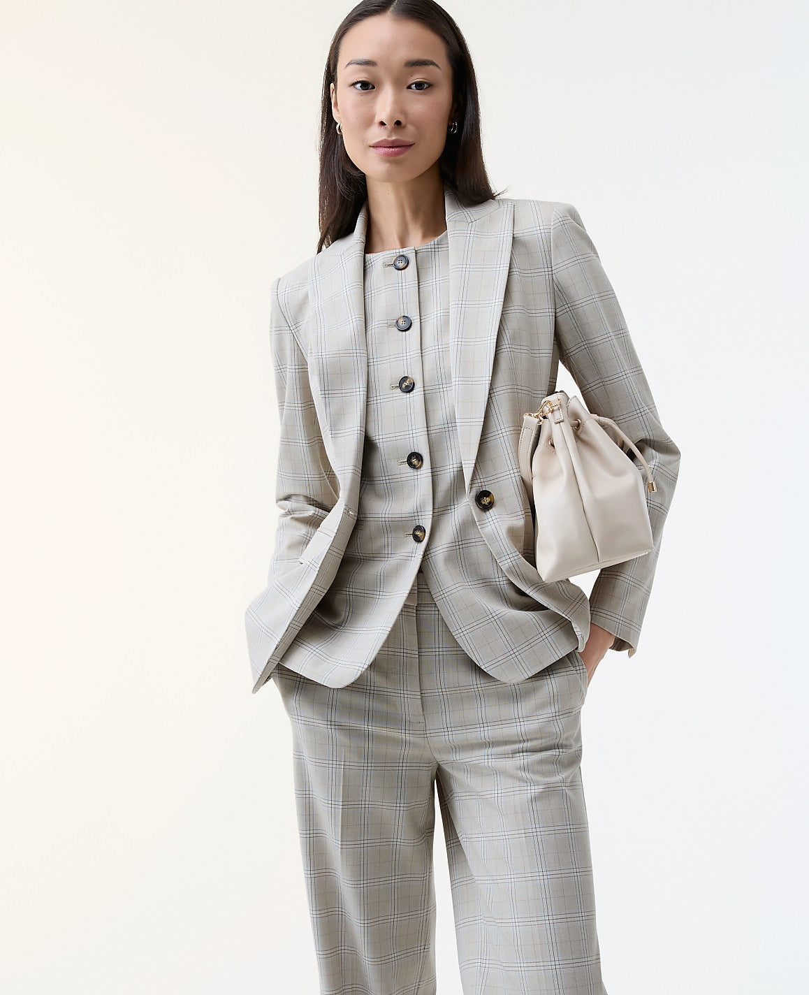 The Fitted Blazer in Plaid | Ann Taylor