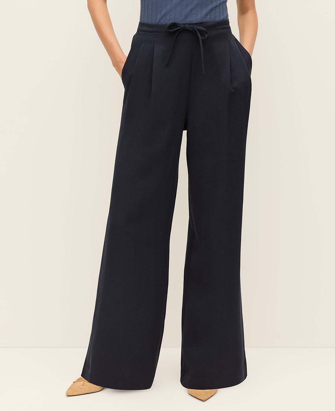 Weekend Easy Fit Wide-Leg Pant | Ann Taylor
