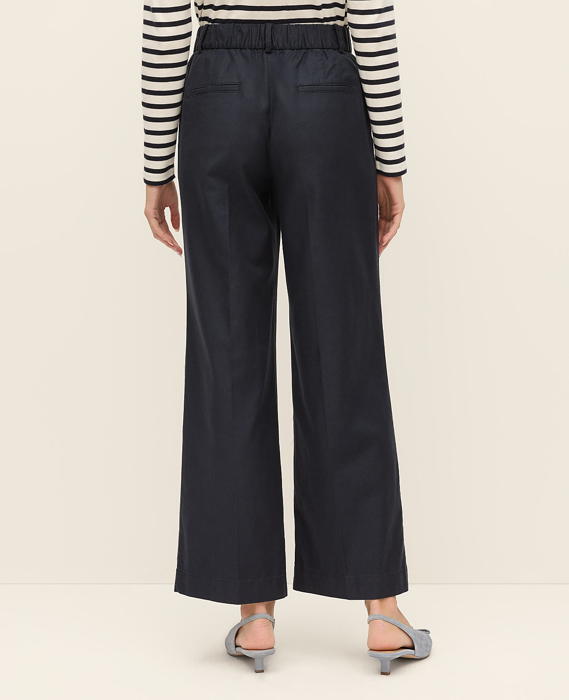 The Relaxed Wide-Leg Ankle Pant | Ann Taylor