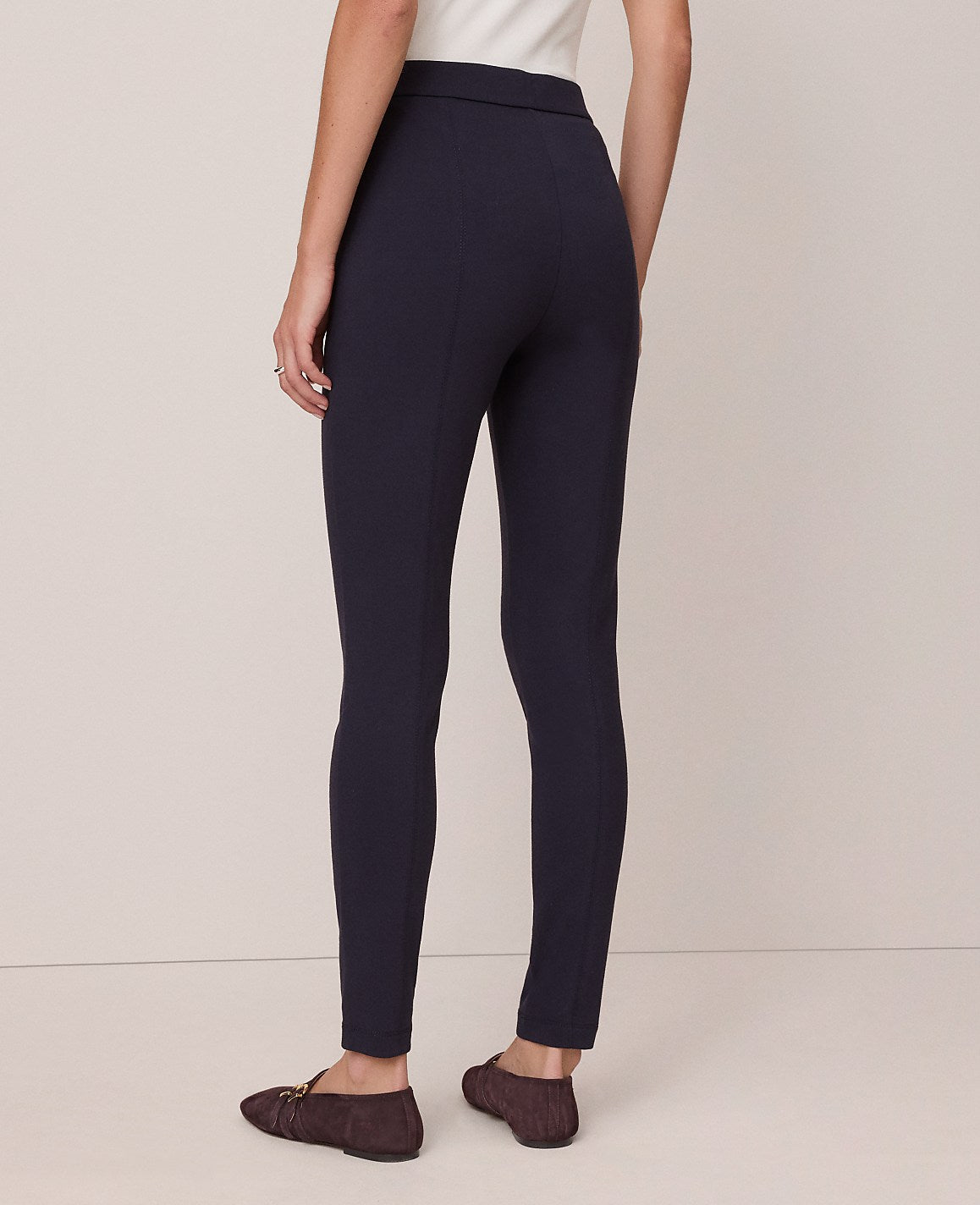 Weekend Classic Easy Fit Legging | Ann Taylor