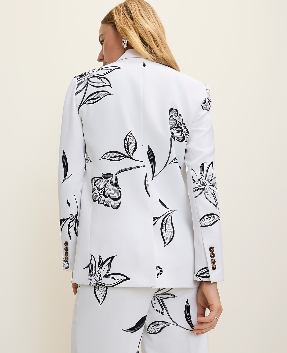 The Petite Longline Blazer in Floral Print | Ann Taylor