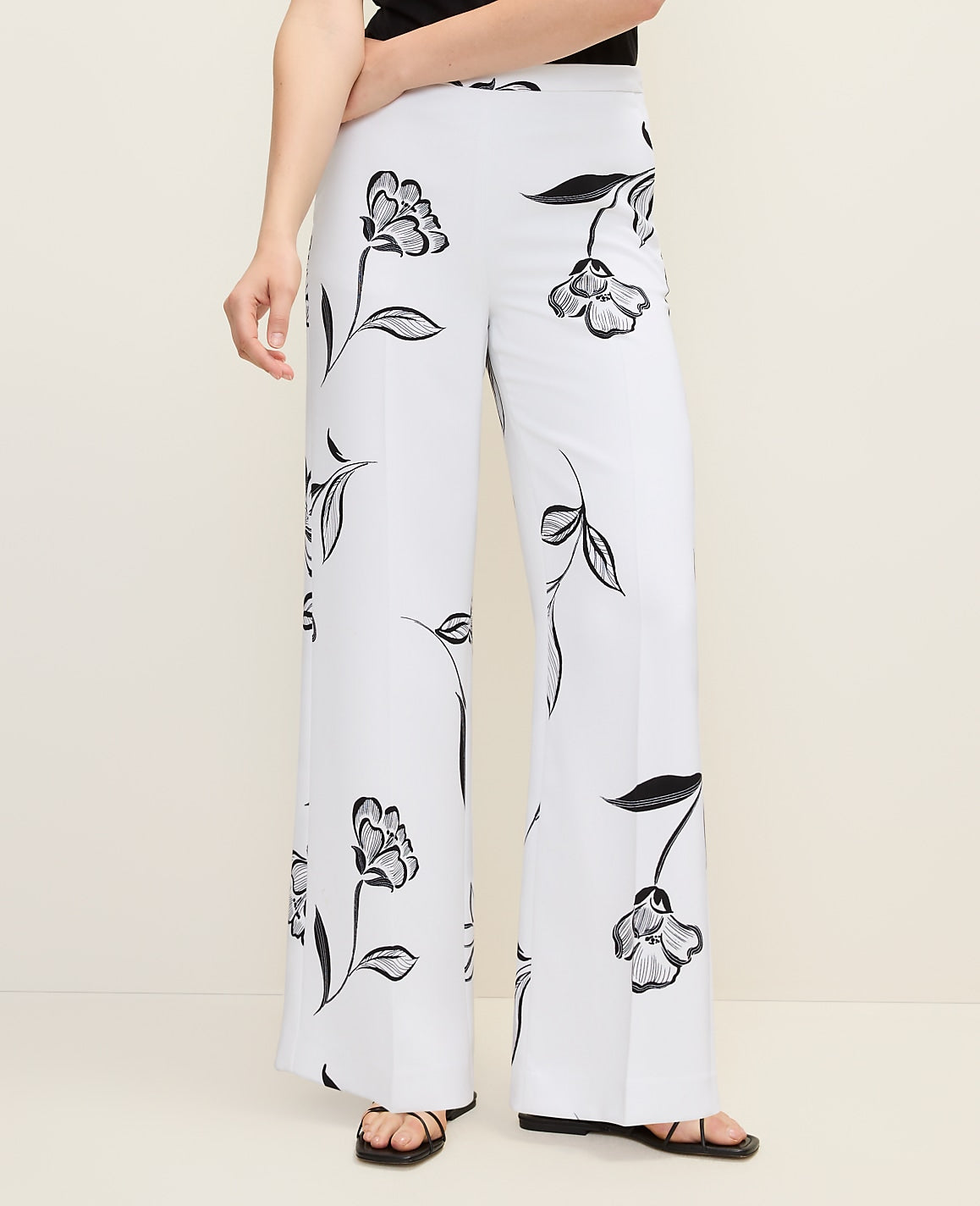 The Petite Wide-Leg Pant in Floral Print | Ann Taylor
