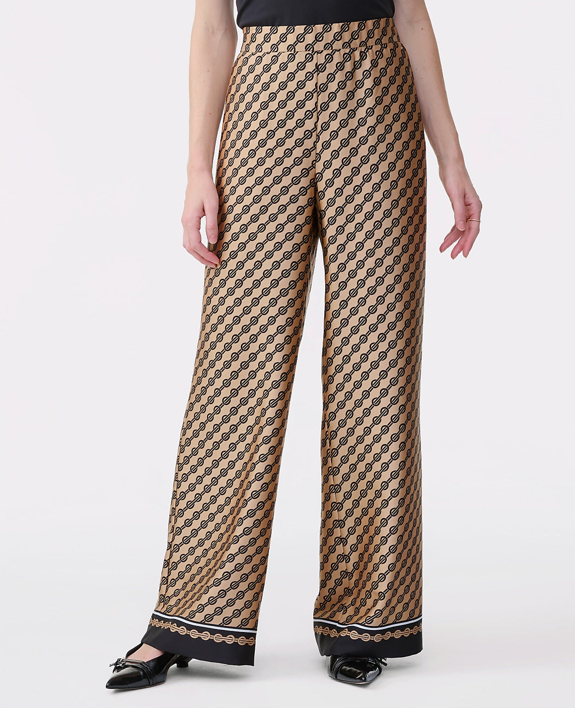 The Easy Wide-Leg Pant in Geo Satin | Ann Taylor