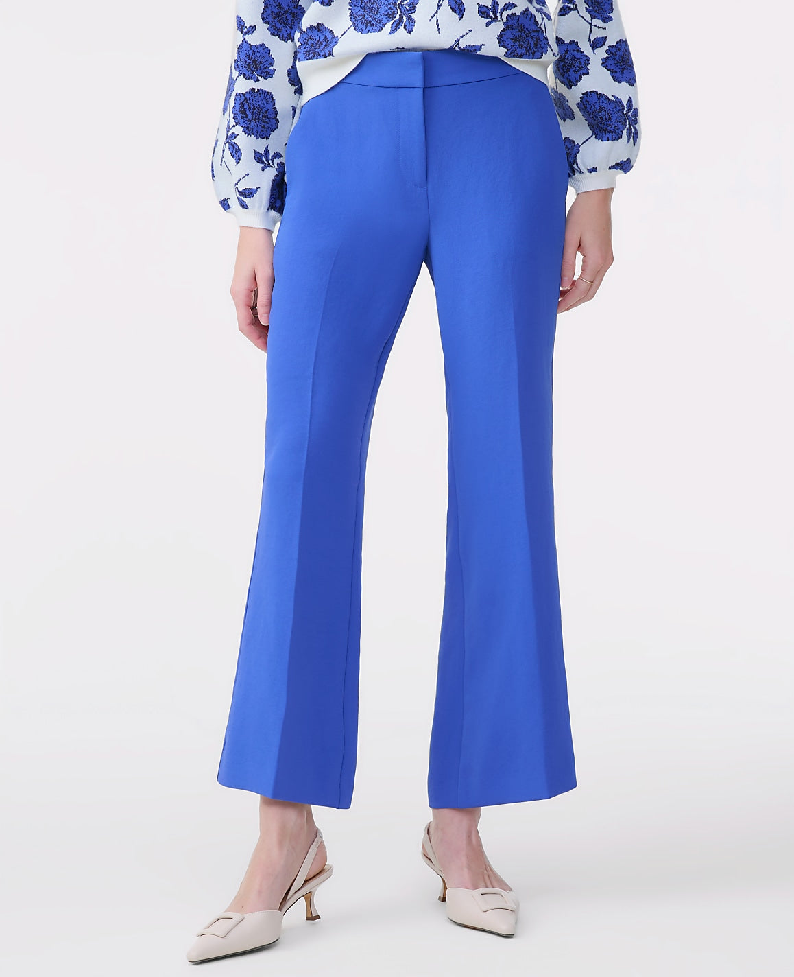 The Relaxed Jayne Trouser in Textured Crepe | Ann Taylor