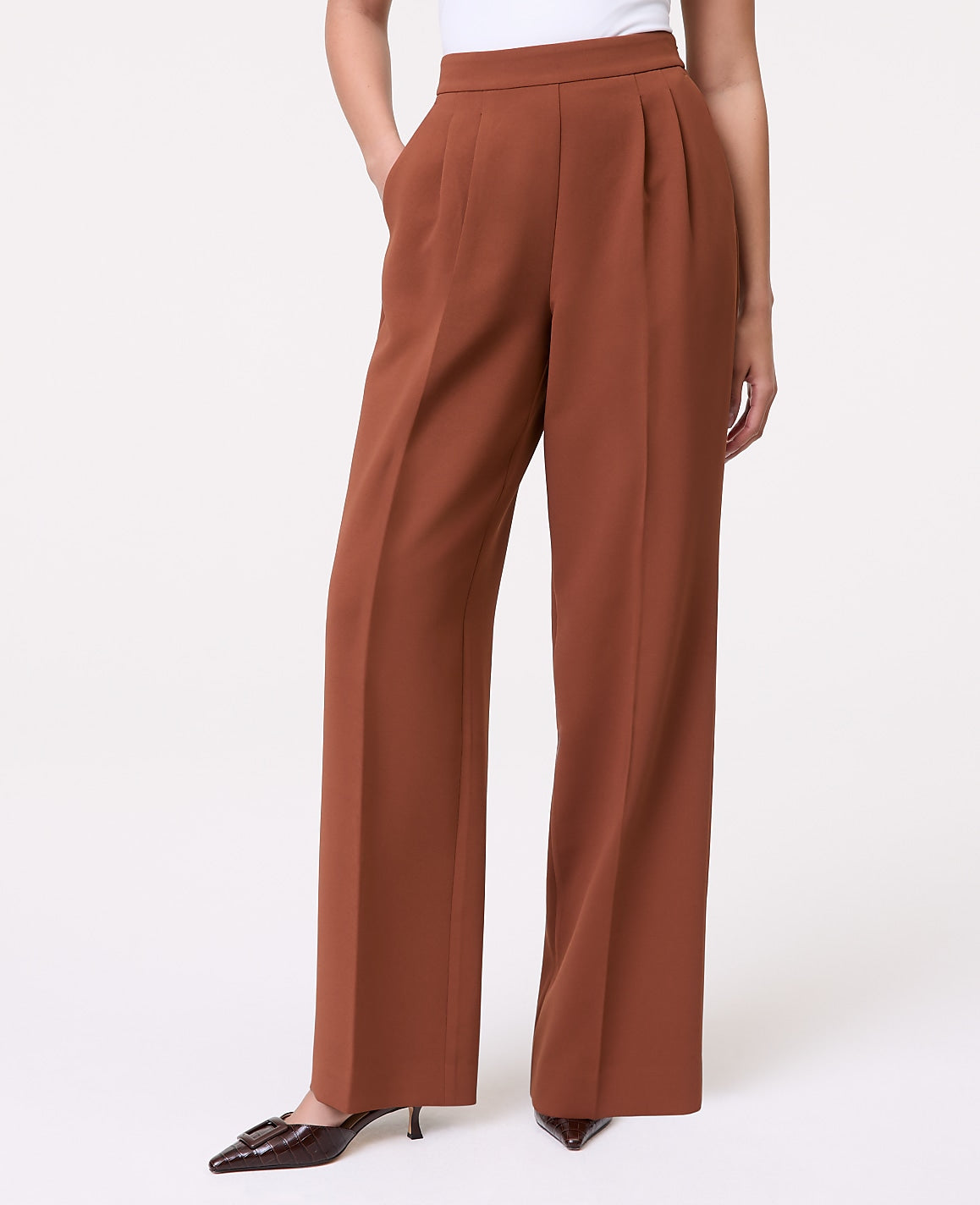 The Side Zip Wide-Leg Pant in Textured Crepe | Ann Taylor