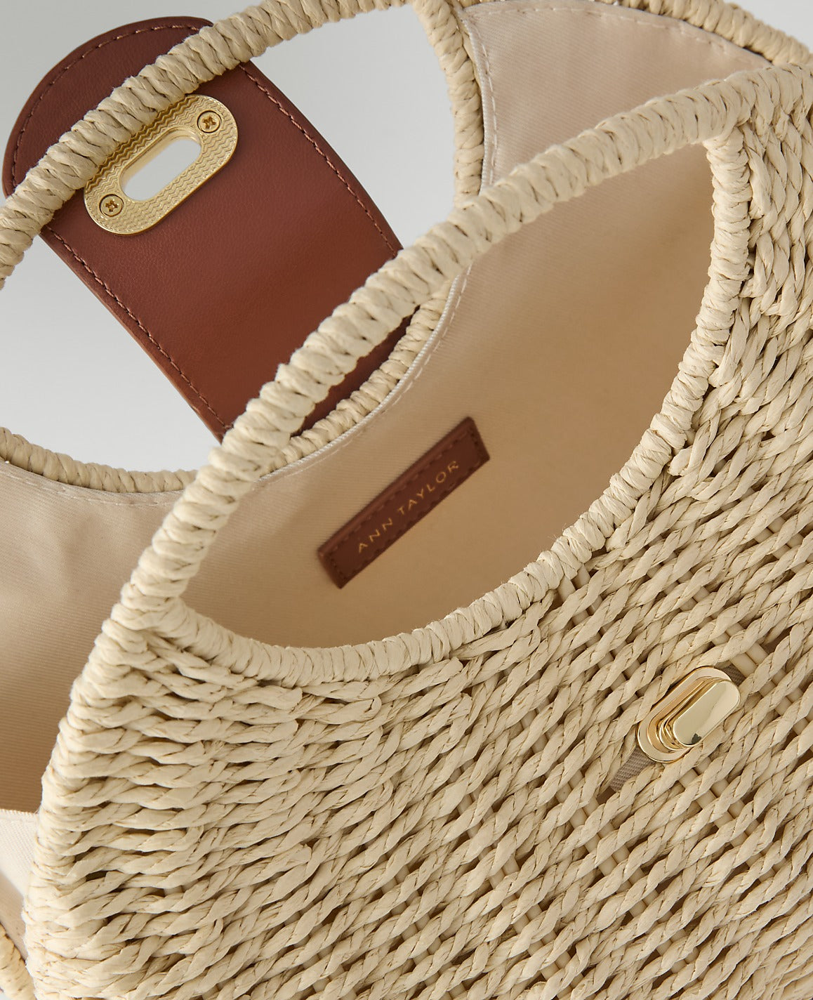 Weekend Rattan Crossbody Bag | Vinci Leather