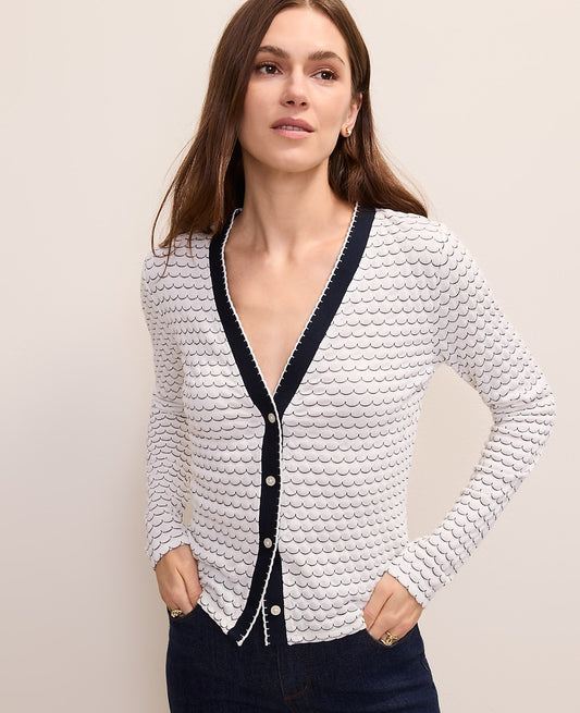 Scalloped V-Neck Cardigan | Vinci Leather