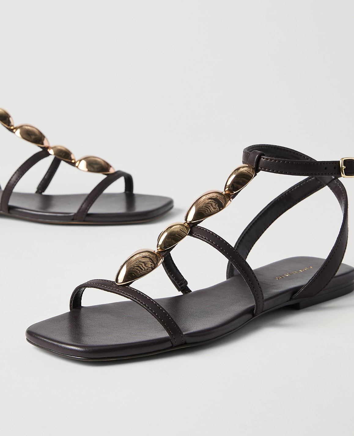 Leather Hardware Embellished Sandal | Vinci Leather