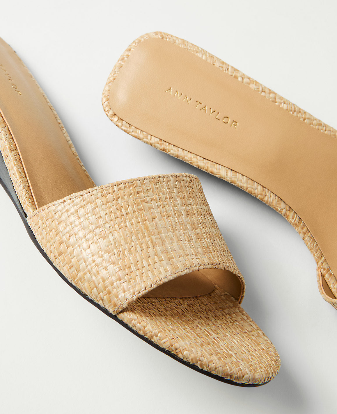 Straw Wedge Sandal | Vinci Leather