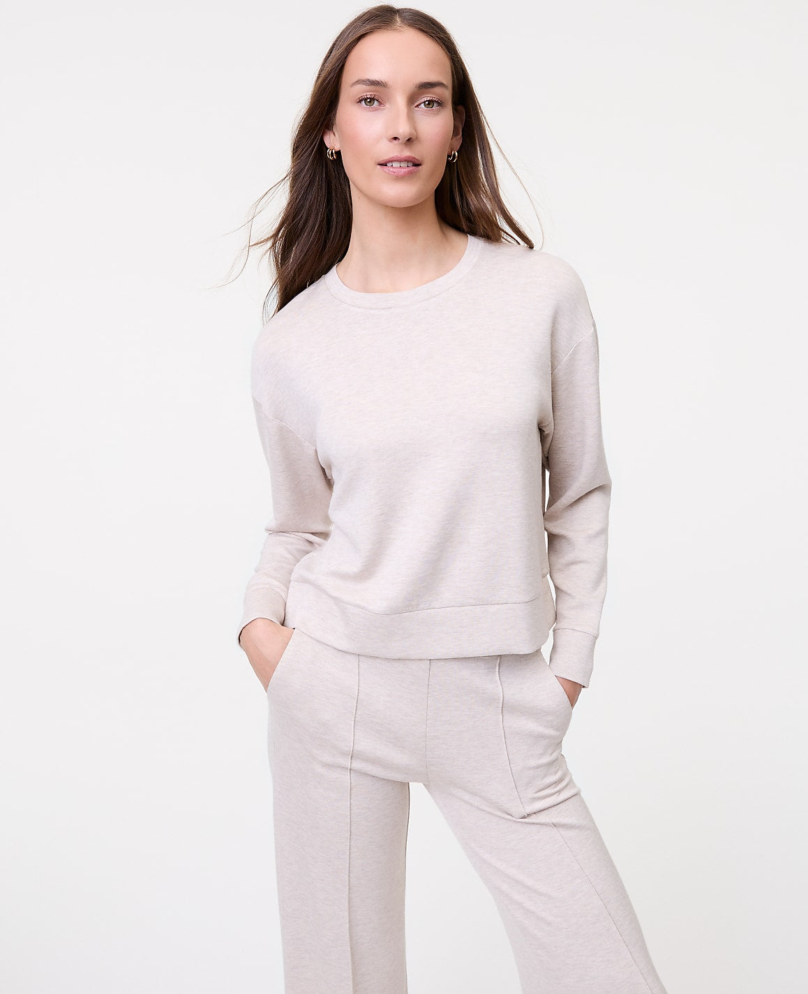Weekend Crew Neck Sweatshirt in CloudPlush | Vinci Leather
